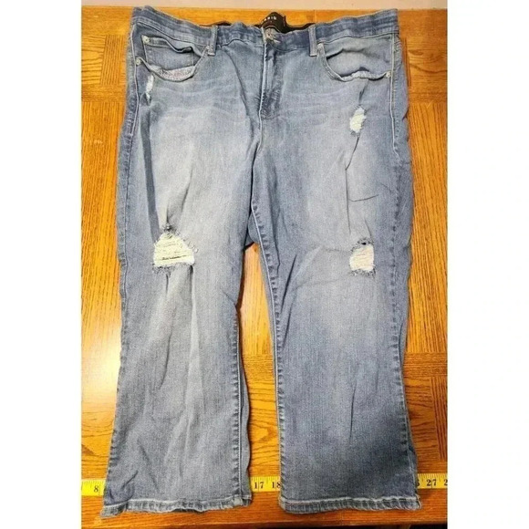 Torrid Sky High Skinny Crop Blue Jeans Plus Size 24 - Picture 1 of 8